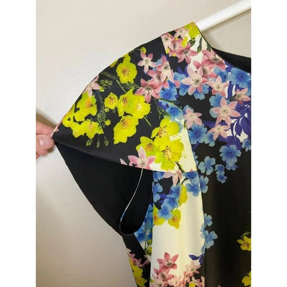 Elliatt NWT Botanic Shift Dress Sold Out On Revolve Mini Dress Florals Medium - Picture 7 of 15